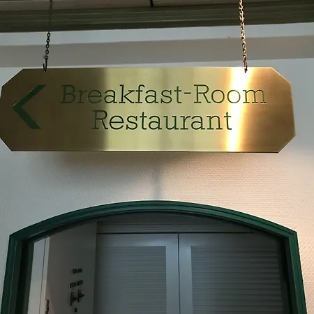 Hotel Arlette Beim Hauptbahnhof 2*