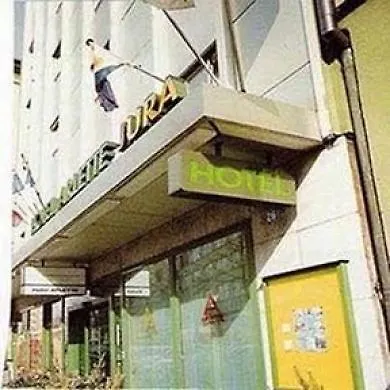 Arlette Beim Hauptbahnhof Hotel Zürich