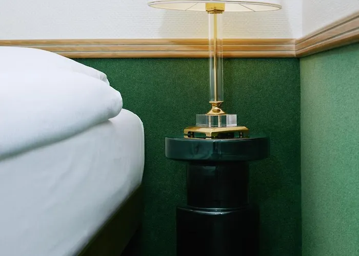 Arlette Beim Hauptbahnhof Отель 2*