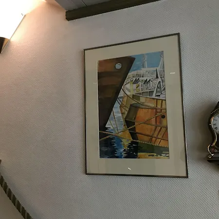 Готель Arlette Beim Hauptbahnhof 2*